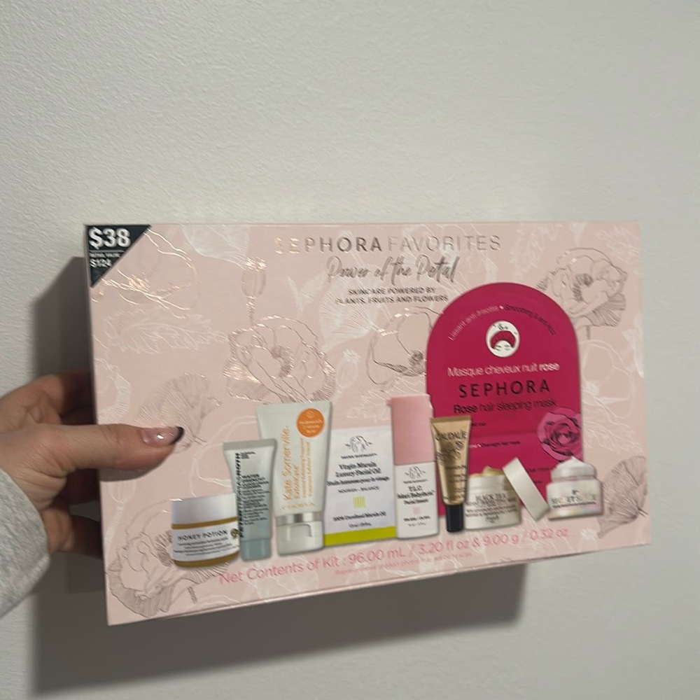Sephora favorites LOT power of the petal
